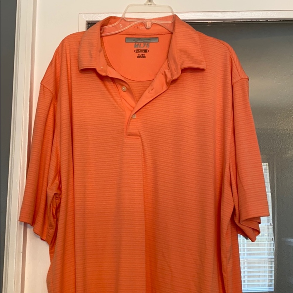 Men’s short sleeve collared shirt